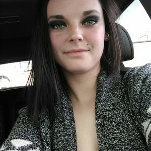 Meet your Posher, Lacey